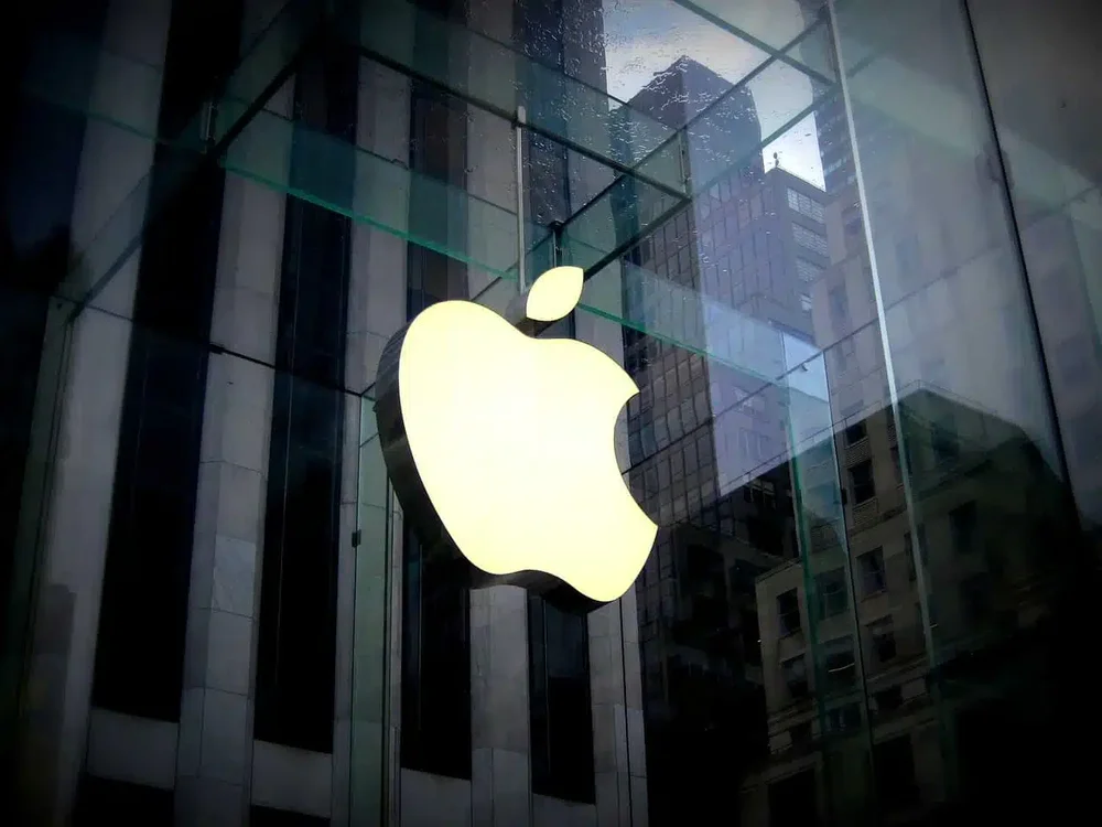 apple-inc-g7a165846f_1280-1.jpg.webp