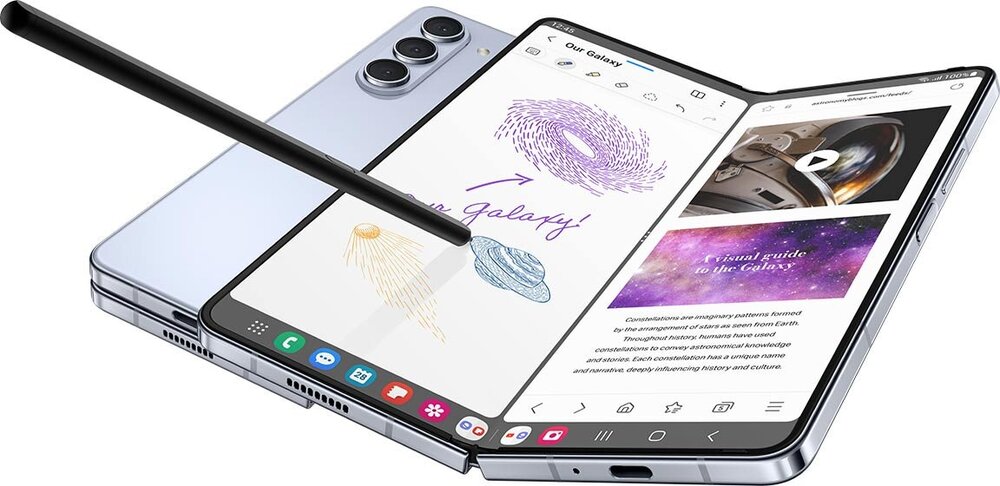 galaxy-z-fold5-highlights-multitasking-mo_large.jpg