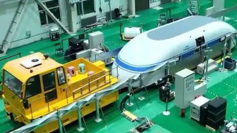 hyperloop_00.jpg