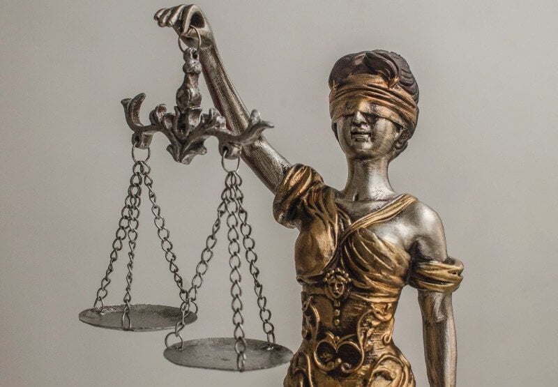 law-statue-pexels-com.jpg