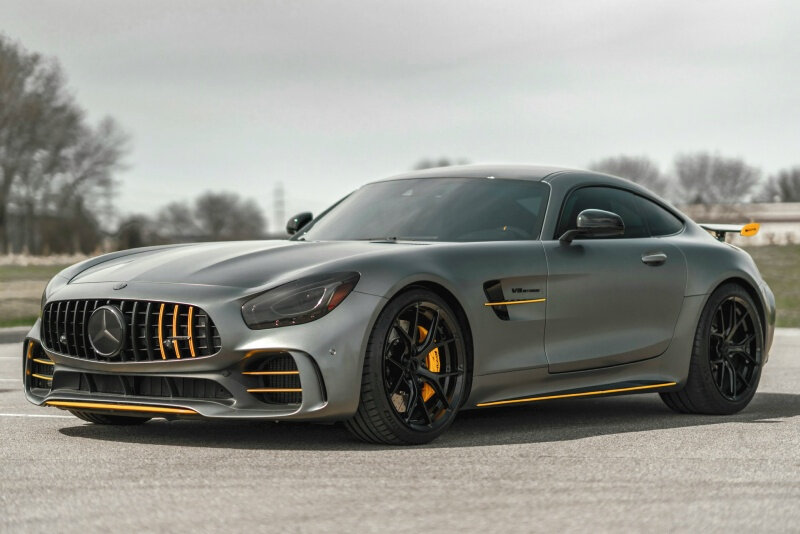 mercedes-benz-coupe-unsplash.jpg