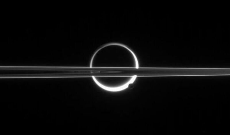 saturn_02.jpg