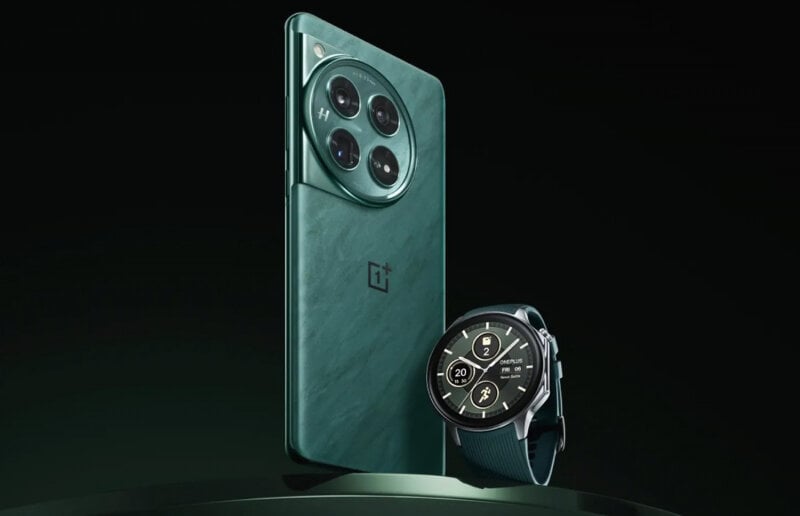 sm.oneplus-watch-2-phone.800.jpg