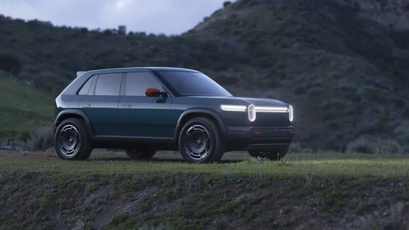 rivian_R3_02.jpg