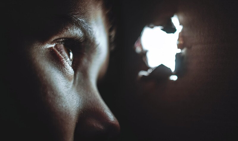 spy-unsplash.jpg