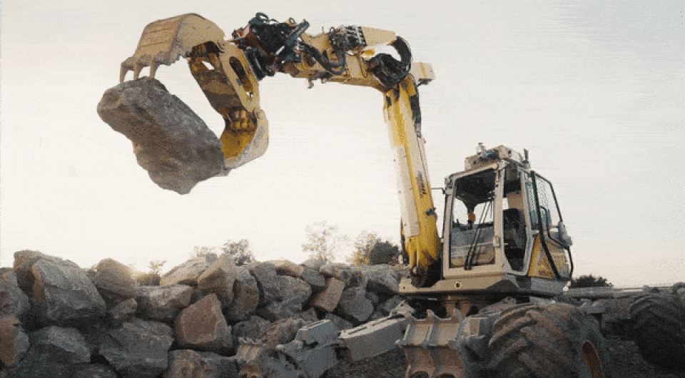 df093d5e87747d15d6340f68ad7961b1.gif
