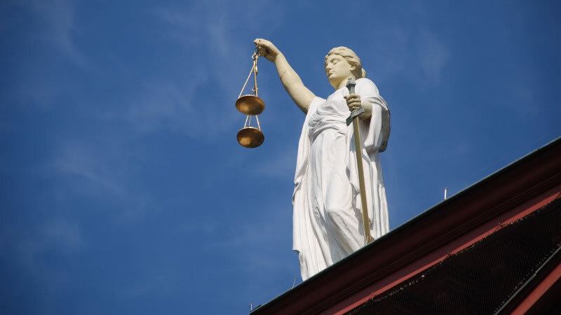 law_5733.jpg