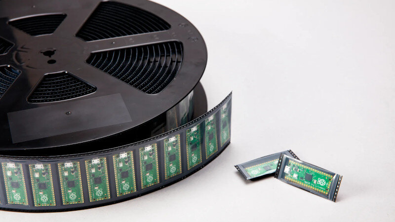 raspberry-pi-vipustila-pico-2-w-s-wifi-i-bluetooth-za-7-dual.jpg