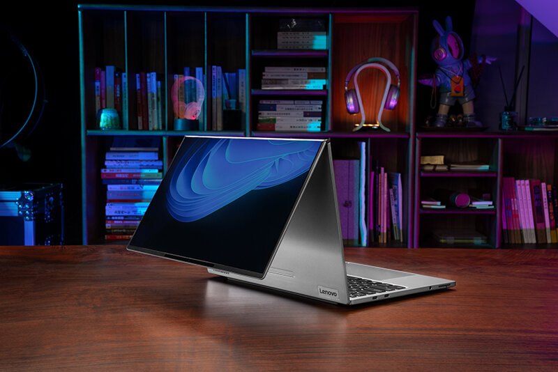 ThinkBook_Codename_Flip_AI_PC-4.jpg