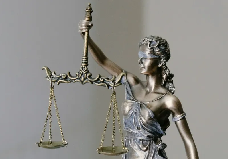 law-statue-unsplash.webp