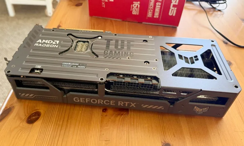 sm.amd-radeon-geforce-rtx-0.800.webp